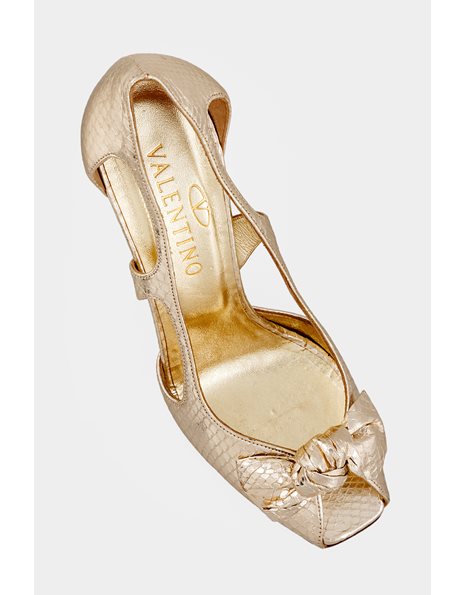Gold Snakeskin Pumps with Bow Embellishment / Size: 38 - Fit: True to size