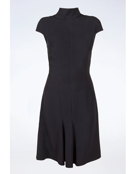 Μαύρο Φόρεμα με Άνοιγμα στην Πλάτη / Μέγεθος: 40 ΙΤ