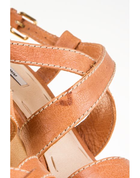 Tan Leather Sandals with Wooden Wedges / Size: 38 - Fit: True to size