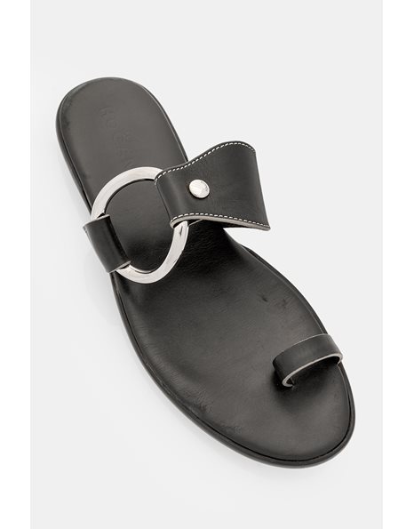 Black Leather Flat Sandals with Silver Hoop / Size: 40.5 - Fit: 40