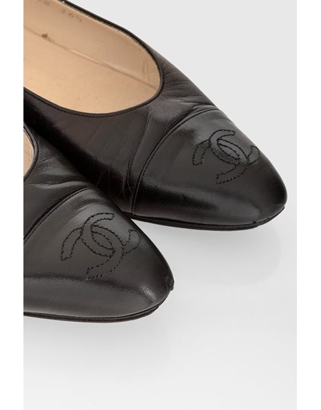 Black Leather CC Ballerinas / Size: 36.5 - Fit: True to size