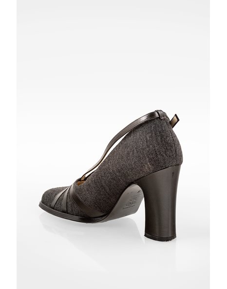 Grey Wool Pumps with Leather Straps / Size: 6B - Fit: 36