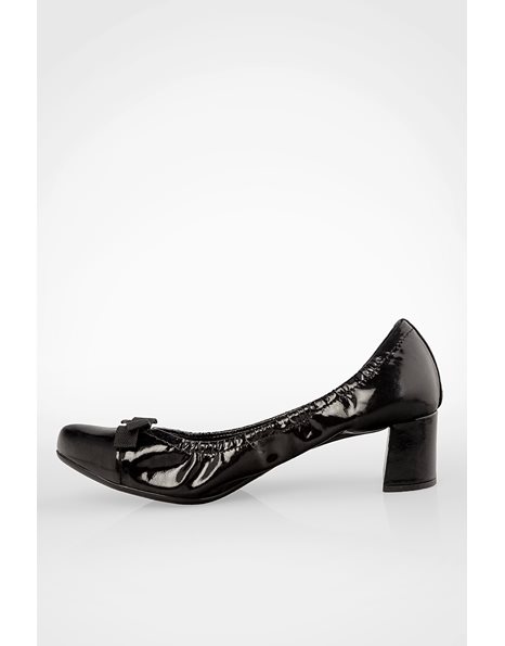Black Patent Leather Pumps with Decorative Bow - Size: 39 - Fit: True to Size